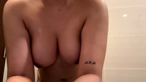 SweetBellaAsian online show from 02-20-26, 12:49