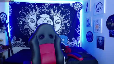 sweetbitter_ online show from 12-20-24, 07:28