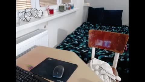 Sweetboobs85h online show from 02-17-25, 05:32