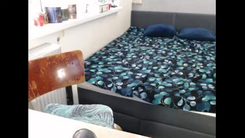 Snapshot of sweetboobs85h chatting on 03-11-26, 08:42 Sweetboobs85h online show from 03-11-26, 08:42