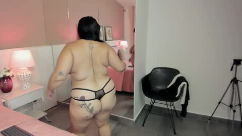 sweet Busty LOVE  online show from 09-23-25, 08:01