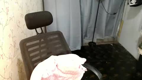 Cha cha online show from 02-21-25, 01:11