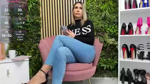 Cherry online show from 11-21-25, 07:07