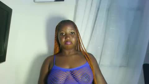 Snapshot of sweetcoochiex chatting on 09-20-25, 05:47 sweetcoochiex online show from 09-20-25, 05:47