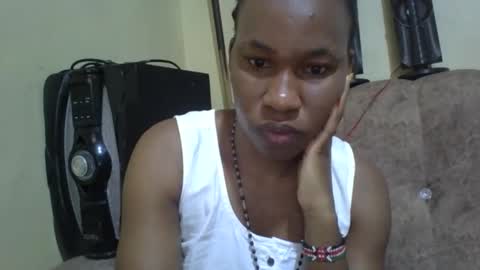 sweetdiva2012 online show from 10-25-25, 04:31