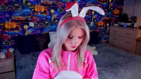 Snapshot of sweeterose chatting on 10-01-25, 04:13 sweeteRose online show from 10-01-25, 04:13