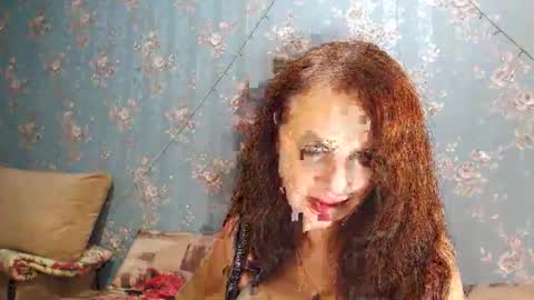 Snapshot of sweetest555 chatting on 10-23-25, 04:50 ReturnTo Eden online show from 10-23-25, 04:50