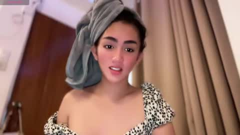 mallow online show from 03-12-25, 09:23