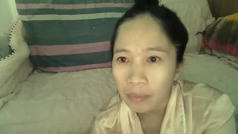 Snapshot of sweetfilipinawet chatting on 11-27-25, 08:55 Stacy online show from 11-27-25, 08:55