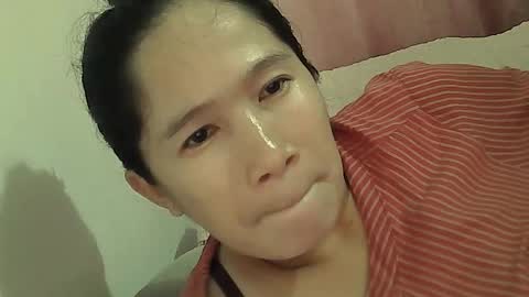 Snapshot of sweetfilipinawet chatting on 12-17-25, 02:45 Stacy online show from 12-17-25, 02:45