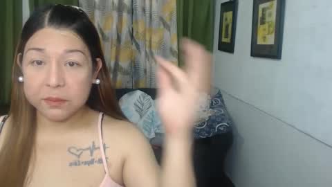 Snapshot of sweetflavor4uxxx chatting on 12-25-24, 02:13 GoddessAira4uTS online show from 12-25-24, 02:13