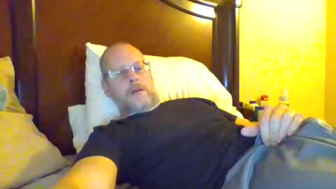 sweetg233 online show from 11-11-25, 07:25