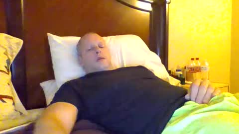 sweetg233 online show from 11-16-25, 05:18