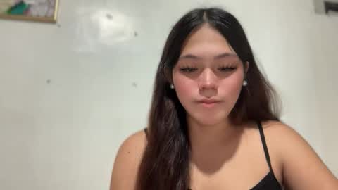 Ayesha online show from 10-28-25, 01:03