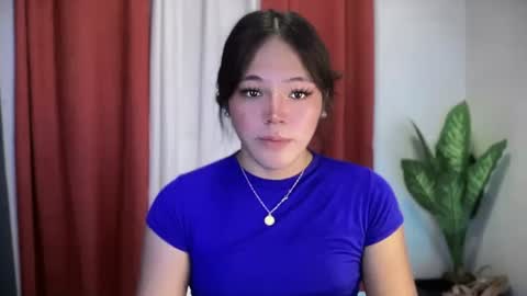 Ayesha online show from 10-29-25, 01:24