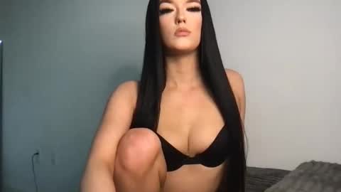 Gracie  online show from 11-15-25, 10:59