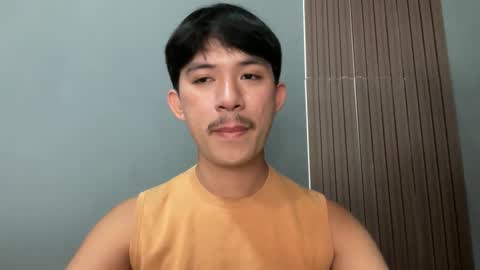 Snapshot of sweetguy102103 chatting on 02-08-26, 04:16 khrayan online show from 02-08-26, 04:16