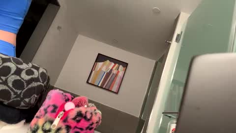 sweetheartjade online show from 09-14-25, 05:23