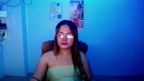 sweethotlove_xoxo online show from 10-28-25, 06:17