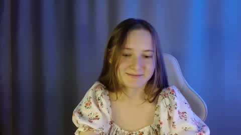 Snapshot of sweetie_lover chatting on 11-28-25, 07:49 Annie online show from 11-28-25, 07:49