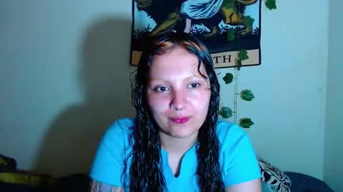 Snapshot of sweetie_maryy chatting on 12-14-25, 06:08 Maria my insta sweetie maryy online show from 12-14-25, 06:08