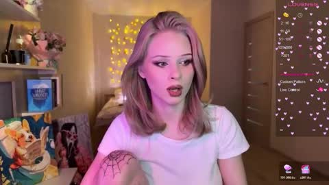 sweetie Lisa3 online show from 12-04-25, 03:21