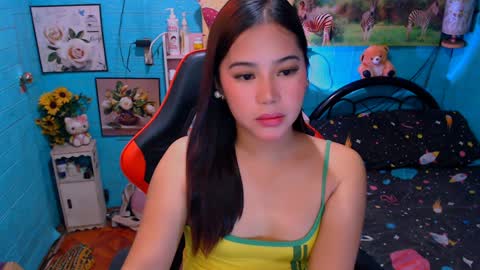 Nicole online show from 01-23-25, 01:56