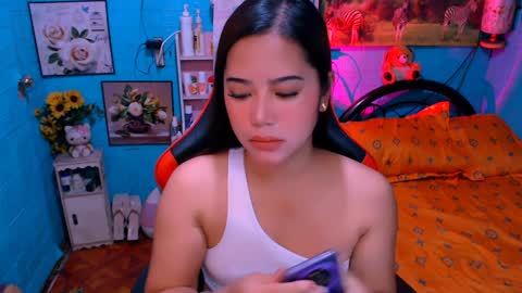 Nicole online show from 02-07-25, 11:55