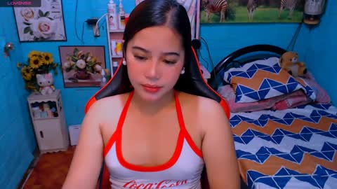 Nicole online show from 03-04-25, 03:26