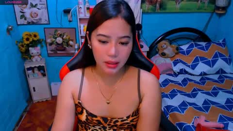 Nicole online show from 03-07-25, 09:06