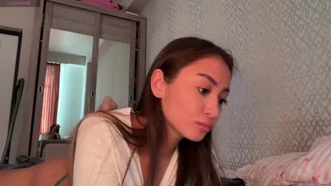 Snapshot of sweetiesoul chatting on 03-14-26, 11:15 sweetiesoul online show from 03-14-26, 11:15