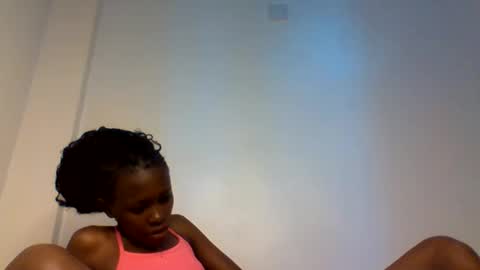 Snapshot of sweetkola1 chatting on 10-13-25, 11:21 sweetkola online show from 10-13-25, 11:21