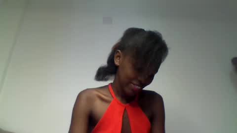 Snapshot of sweetkola1 chatting on 11-05-25, 08:36 sweetkola online show from 11-05-25, 08:36