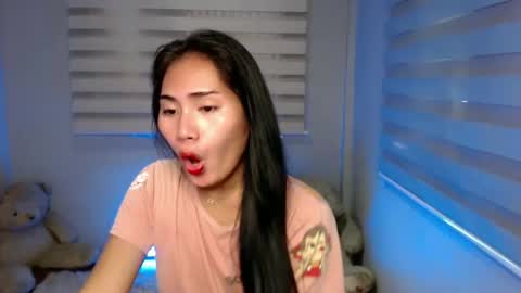   online show from 01-12-25, 03:17