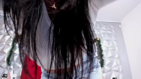 Lauren online show from 12-12-24, 12:44