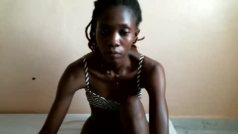 sweetlilly2540 online show from 03-05-25, 02:56