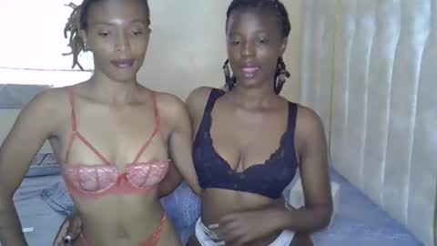 sweetlily_30 online show from 12-15-25, 08:51