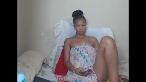 sweetlipss_ online show from 10-11-25, 02:11