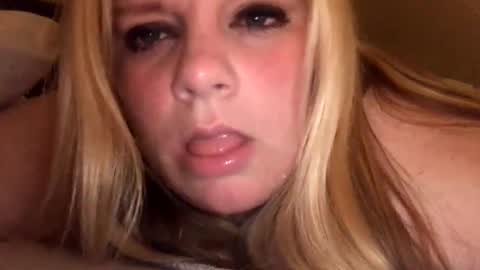 Snapshot of sweetlisa92 chatting on 01-06-25, 02:37 Lisa online show from 01-06-25, 02:37