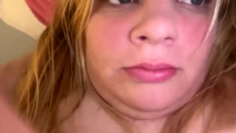 Snapshot of sweetlisa92 chatting on 01-29-25, 05:13 Lisa online show from 01-29-25, 05:13