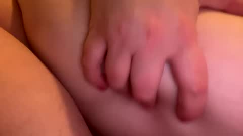 Snapshot of sweetlisa92 chatting on 02-14-25, 08:26 Lisa online show from 02-14-25, 08:26