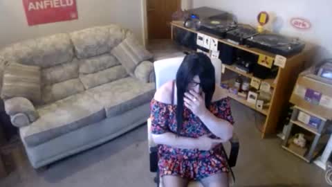 Snapshot of sweetlouise69 chatting on 11-15-25, 01:07 sweetlouise69 online show from 11-15-25, 01:07