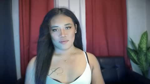 Snapshot of sweetlove_mia chatting on 10-16-25, 04:52 your filipina girl MIA online show from 10-16-25, 04:52