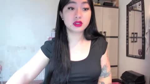 Zoe online show from 02-22-25, 07:25