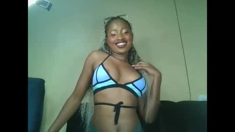 sweetmama06 online show from 11-24-25, 07:02