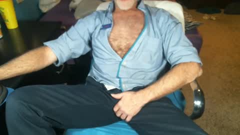 Snapshot of sweetman4a chatting on 09-15-25, 01:11 Michael online show from 09-15-25, 01:11