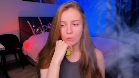 Snapshot of sweetmilkis chatting on 01-15-25, 08:41 Swetmilkis online show from 01-15-25, 08:41