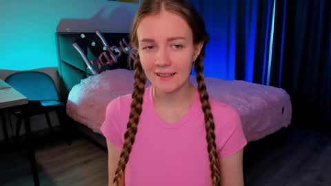Snapshot of sweetmilkis chatting on 02-04-25, 08:56 Swetmilkis online show from 02-04-25, 08:56