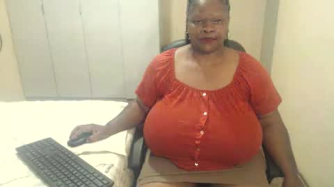 sweetnoziexxx online show from 01-12-25, 02:24