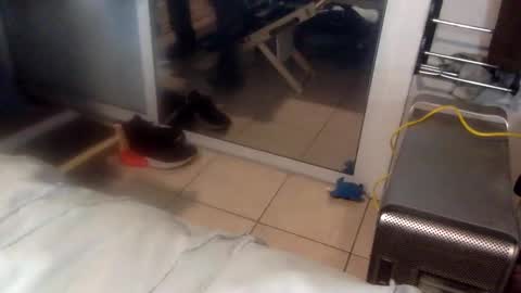 WeAim2PZzz online show from 12-18-24, 03:26